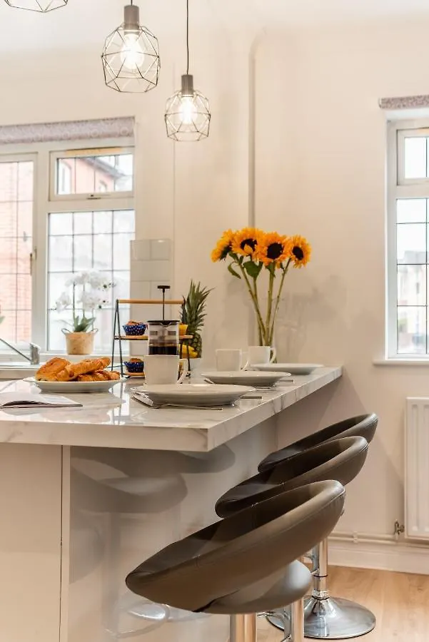 Luxury Southampton House With Garden And Parking Villa 0*,  United Kingdom